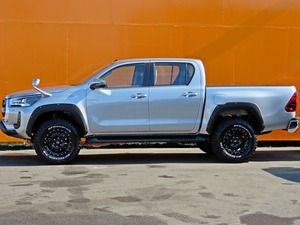 ハイラックス安全装備 新型マイナーチェンジ ハイラックス