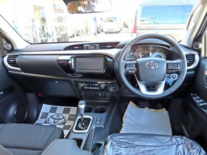 ハイラックス安全装備 新型マイナーチェンジ ハイラックス