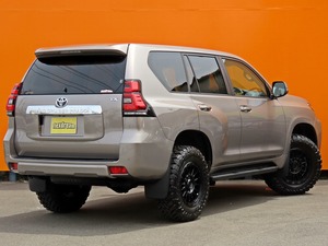 ランクルプラドランクル150プラド　TX　5人乗り