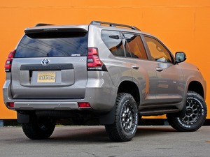 ランクルプラド特別仕様車　マットブラックエディション