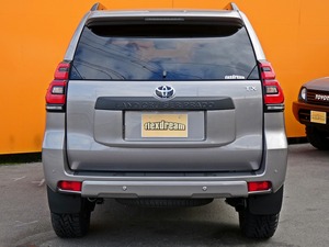 ランクルプラド特別仕様車　マットブラックエディション