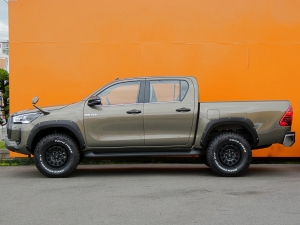 ハイラックスキャンプ　アウトドア　レジャー　４ＷＤ　ＳＵＶ