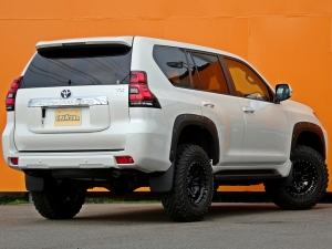 ランクルプラドキャンプ　アウトドア　レジャー　４ＷＤ　ＳＵＶ