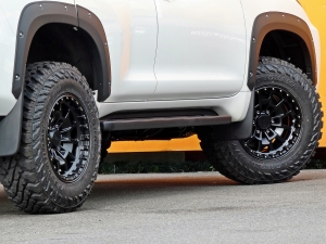 ランクルプラドキャンプ　アウトドア　レジャー　４ＷＤ　ＳＵＶ