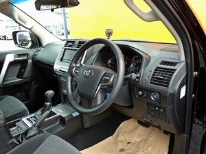 ランクルプラドランクル150プラド　TX　5人乗り