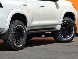 ランクルプラドランクル150プラド　TX　5人乗り