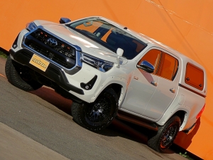 ハイラックスキャンプ　アウトドア　レジャー　４ＷＤ　ＳＵＶ