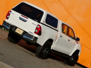 ハイラックスキャンプ　アウトドア　レジャー　４ＷＤ　ＳＵＶ