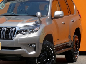 ランクルプラドランクル150プラド　TX　5人乗り　キャンプ　アウトドア　レジャー　４ＷＤ　ＳＵＶ
