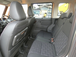 デリカミニデリカミニ　４ＷＤ　Ｔプレミアム