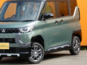 デリカミニＢＩＧ－Ｘ　ペンドルトンシートカバー付
