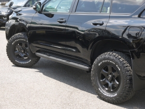 ランクルプラド特別仕様車　マットブラックエディション