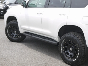 ランクルプラド特別仕様車　マットブラックエディション