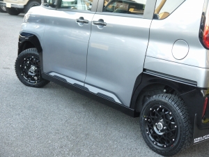 デリカミニデリカミニ　４ＷＤ　Ｔプレミアム