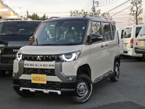 デリカミニデリカミニ　４ＷＤ　Ｔプレミアム