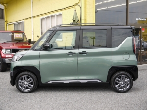 デリカミニデリカミニ　４ＷＤ　Ｔプレミアム
