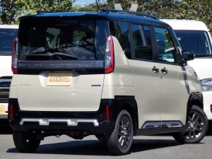 デリカミニデリカミニ　４ＷＤ　Ｔプレミアム