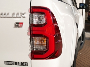 ハイラックス一部改良モデル 新型ハイラックスGR-SPORT