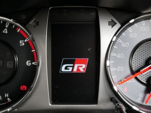 ハイラックス一部改良モデル 新型ハイラックス　GR-SPORT