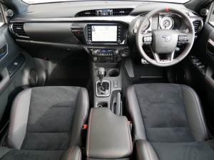 ハイラックス一部改良モデル 新型ハイラックス　GR-SPORT
