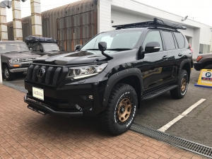 ランクルプラドランクル150プラド　TX　5人乗り
