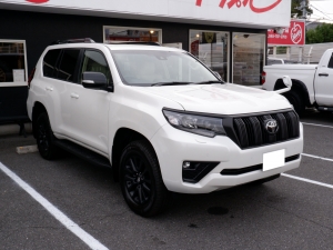 ランクルプラド特別仕様車　マットブラックエディション