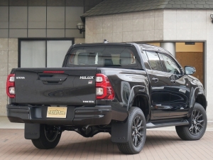 ハイラックスGRスポーツ 新型ハイラックスGR-SPORT