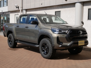 ハイラックス新車未登録ハイラックス　コンプリート