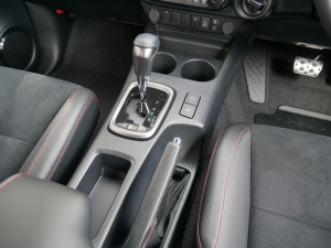 ハイラックスGRスポーツ 一部改良 新型ハイラックス