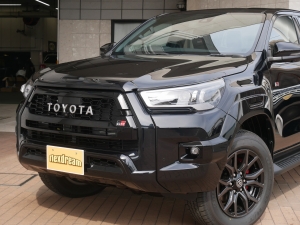 ハイラックスGRスポーツ 新型ハイラックスGR-SPORT