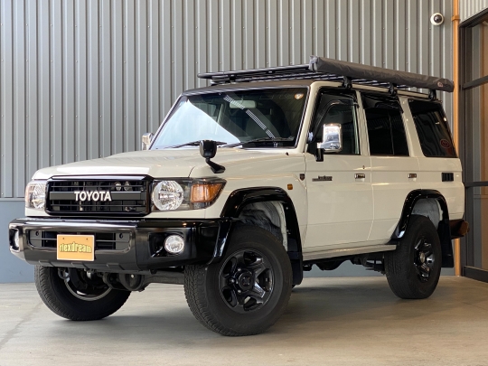 ランクル７０７０周年特別パーツ　ARB