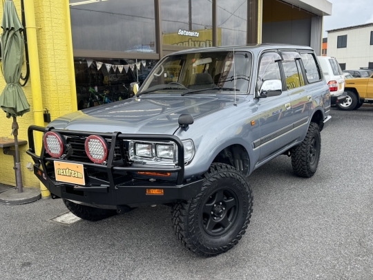 ランクル８０