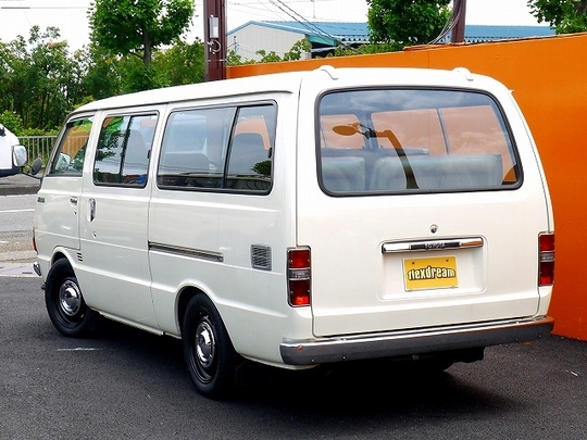 ハイエースワゴン2代目 30系 丸目 カスタムカーギャラリー車両詳細
