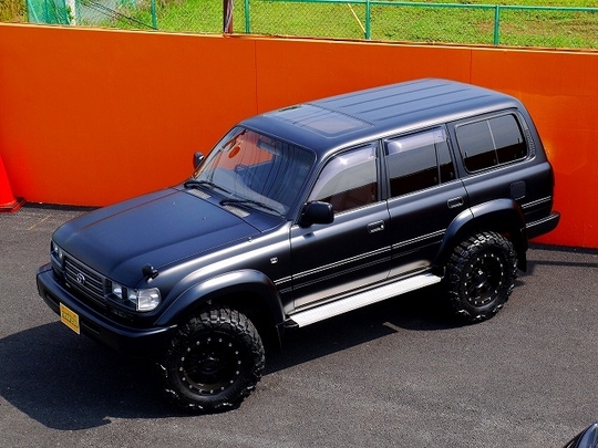ケンクラフト　16輪　代車　ブラック Amazon.co.jp: キョウショウ エッグ RC 1/16スケール ドリフト