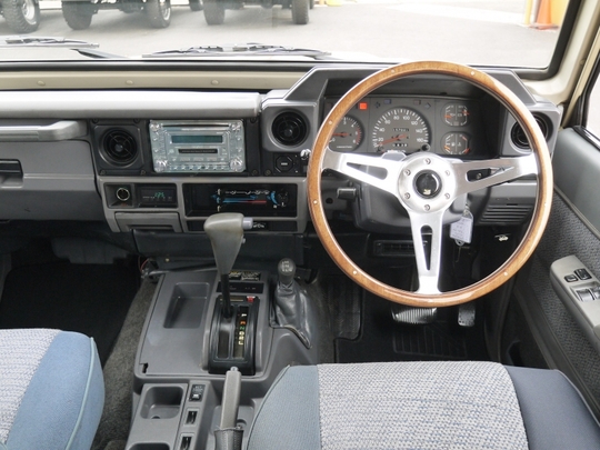 初売りセール ランクル70ディーゼルオートマ車 クラシックコンプリート その他