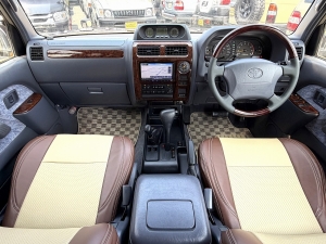 ランクルプラド95系キャンプ　アウトドア　レジャー　４ＷＤ　ＳＵＶ