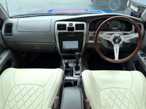 ハイラックスサーフキャンプ　アウトドア　レジャー　４ＷＤ　ＳＵＶ