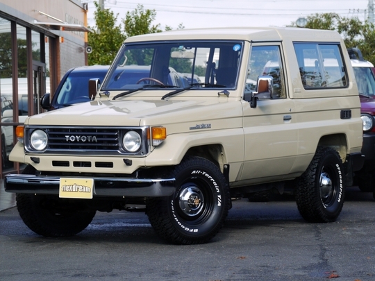 ランクル70ディーゼルオートマ車 クラシックコンプリート