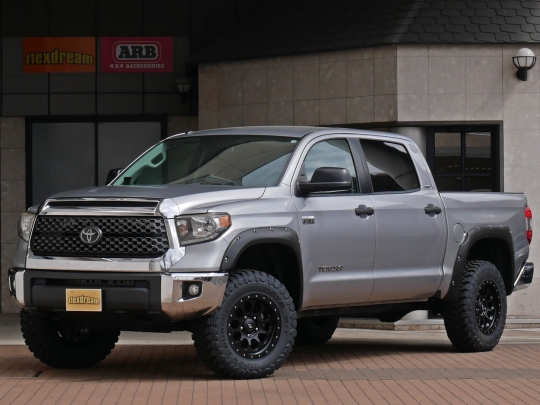 タンドラ　４ＷＤ