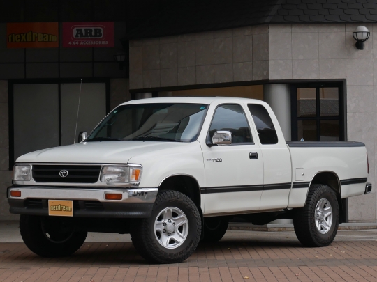 Ｔ１００新車並行　1996年モデル　純正ホワイト