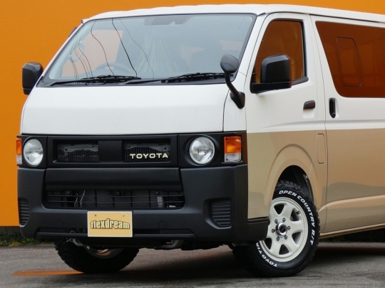 ハイエースＶ新車ハイエースDX　丸目カスタム